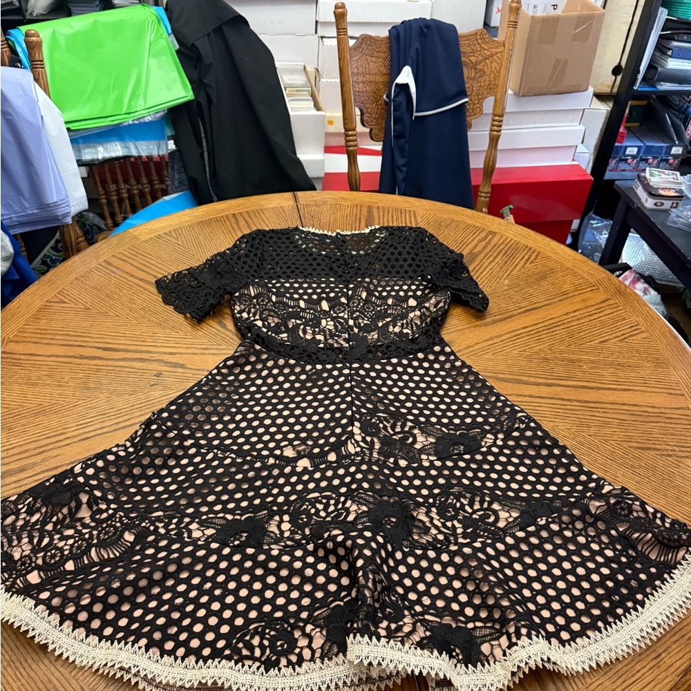 Ellison Black Crochet Top with Cream Accents - Picture 4 of 6